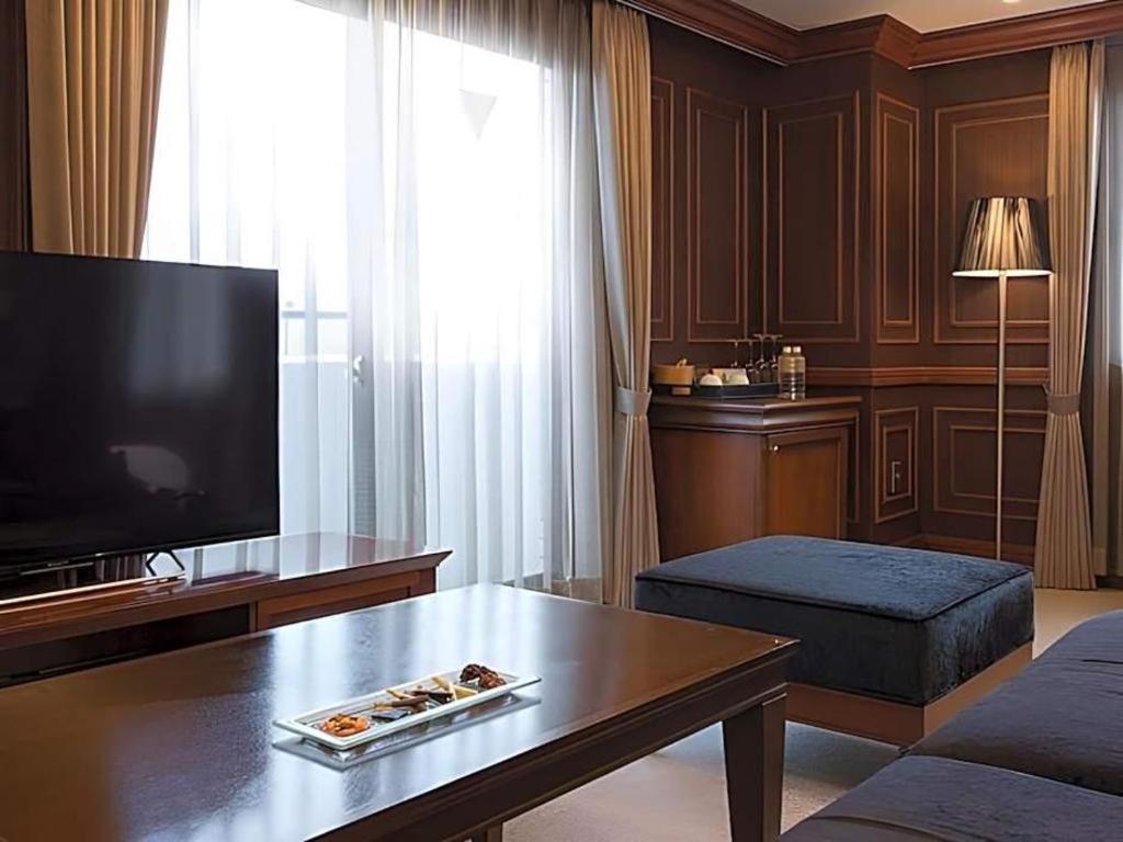 Hotel Piena Kobe Eksteriør billede